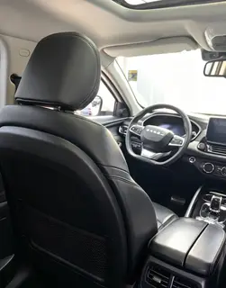 Exeed Lingyun 2020 1.6T Two-Drive Star Edition interior photo 9