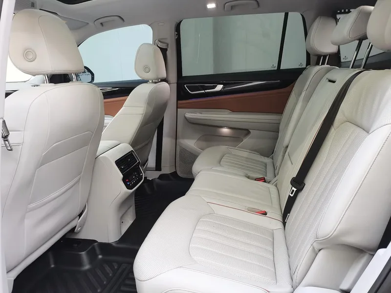 Volkswagen Teramont 2021 380TSI Version de luxe de respect à quatre roues motrices extérieur photo 10 Volkswagen Teramont 2021 380TSI Version de luxe de respect à quatre roues motrices extérieur photo 10