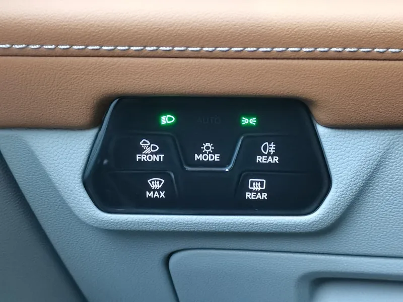Volkswagen Teramont 2021 380TSI Version de luxe de respect à quatre roues motrices intérieur photo 18 Volkswagen Teramont 2021 380TSI Version de luxe de respect à quatre roues motrices intérieur photo 18
