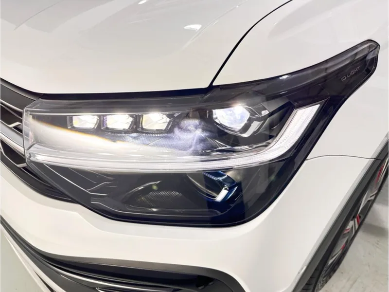Volkswagen Tharu 2024 300TSI Ежемесячная версия с двумя приводами интерьер фото 15 Volkswagen Tharu 2024 300TSI Ежемесячная версия с двумя приводами интерьер фото 15