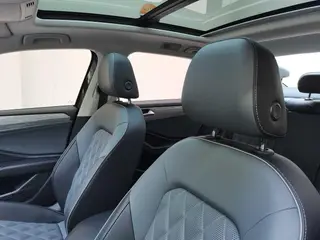 Volkswagen Sagitar 2023 300TSI DSG Version transcendée extérieur photo 8 Volkswagen Sagitar 2023 300TSI DSG Version transcendée extérieur photo 8