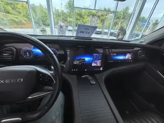 Exeed VX 2023 2.0T Cuatro ruedas, brillo estelar Siete asientos interior foto 14 Exeed VX 2023 2.0T Cuatro ruedas, brillo estelar Siete asientos interior foto 14