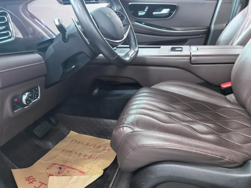 Exeed VX 2023 2.0T Cuatro ruedas, brillo estelar Siete asientos interior foto 15 Exeed VX 2023 2.0T Cuatro ruedas, brillo estelar Siete asientos interior foto 15