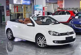 Volkswagen Golf 2012 1.4TSI Confortable décapotable extérieur photo 2 Volkswagen Golf 2012 1.4TSI Confortable décapotable extérieur photo 2
