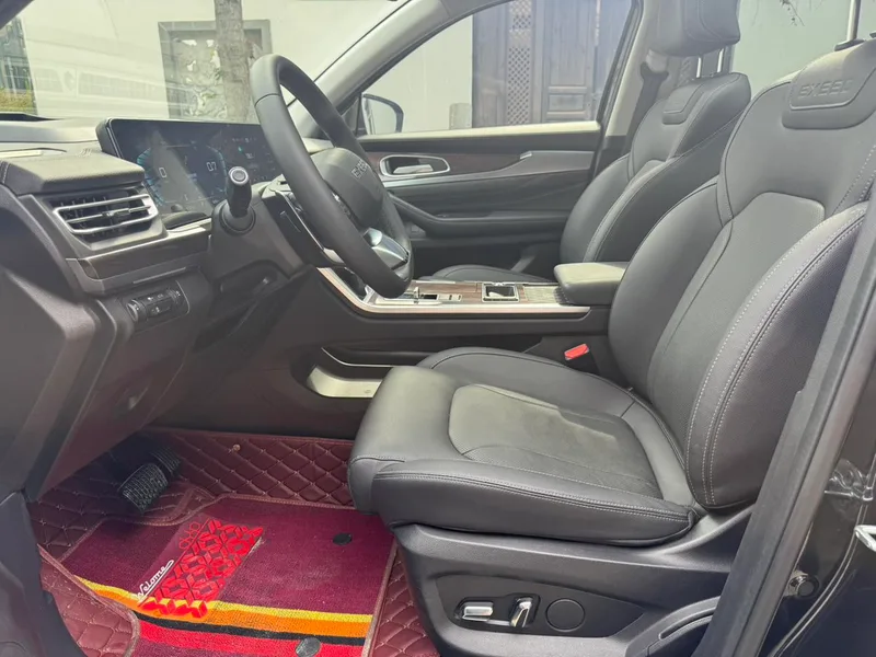 Exeed VX 2021 400T Four-wheel drive star shine Pro version interior photo 13 Exeed VX 2021 400T Four-wheel drive star shine Pro version interior photo 13