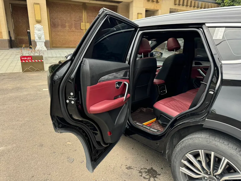 Jetour X70 PLUS 2023 1.6T DCT Strong person 5 seat interior photo 20 Jetour X70 PLUS 2023 1.6T DCT Strong person 5 seat interior photo 20