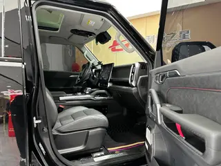 Jetour T2 2023 2.0TD Four-wheel drive Time travel PRO interior photo 11 Jetour T2 2023 2.0TD Four-wheel drive Time travel PRO interior photo 11