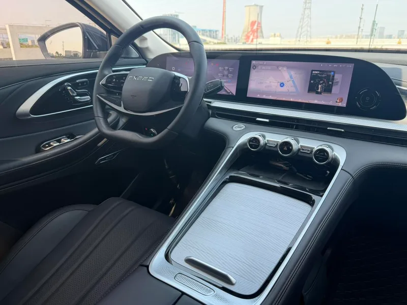 Exeed Lingyun 2025 300T Two-Elabel Star Edition interior photo 15 Exeed Lingyun 2025 300T Two-Elabel Star Edition interior photo 15