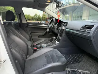 Volkswagen Golf 2019 280TSI DSG Luxury type Country VI exterior photo 7 Volkswagen Golf 2019 280TSI DSG Luxury type Country VI exterior photo 7