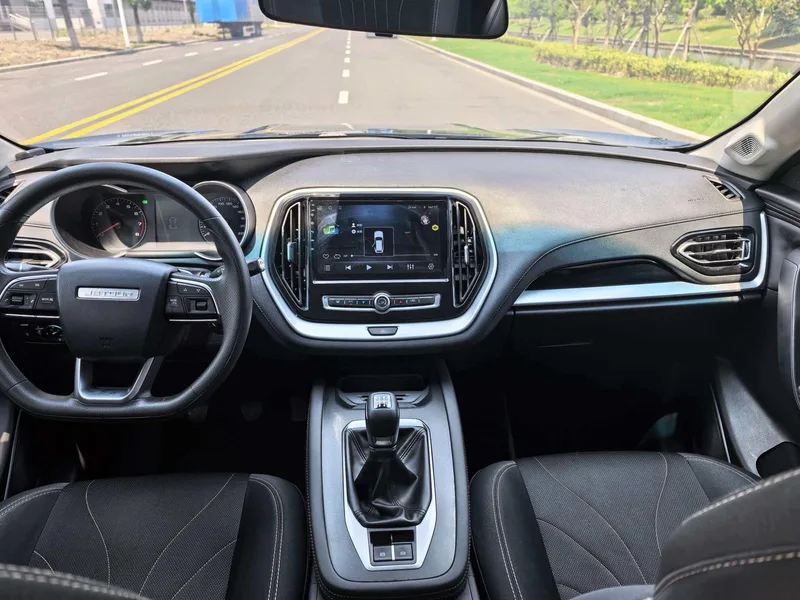 Jetour X70M 2020 1.5T Manual Value Partner interior photo 14 Jetour X70M 2020 1.5T Manual Value Partner interior photo 14