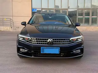 Volkswagen Magotan 2023 200 Ten thousand commemorative edition 330TSI DSG Leading Type exterior photo 3 Volkswagen Magotan 2023 200 Ten thousand commemorative edition 330TSI DSG Leading Type exterior photo 3
