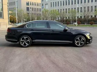 Volkswagen Magotan 2023 200 Ten thousand commemorative edition 330TSI DSG Leading Type interior photo 10 Volkswagen Magotan 2023 200 Ten thousand commemorative edition 330TSI DSG Leading Type interior photo 10