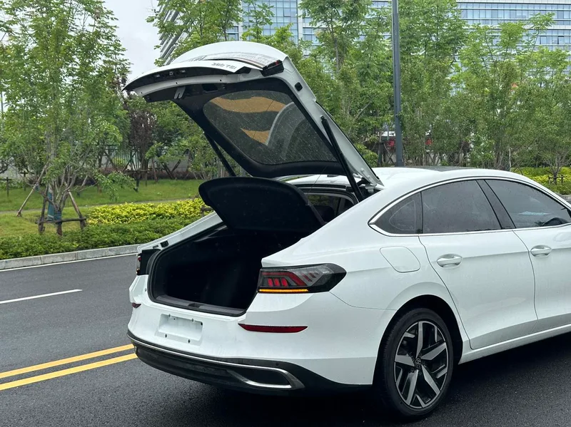 Volkswagen Lamando 2023 Lamando L 280TSI DSG Versión picante interior foto 13 Volkswagen Lamando 2023 Lamando L 280TSI DSG Versión picante interior foto 13