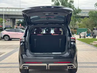 Jetour X70 PLUS 2025 1.5T 7DCT Флагманская версия 7 Кресло интерьер фото 13 Jetour X70 PLUS 2025 1.5T 7DCT Флагманская версия 7 Кресло интерьер фото 13