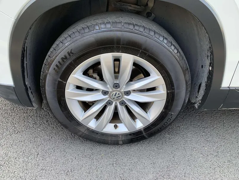 Volkswagen Tayron 2020 280TSI Удобная версия интерьер фото 17 Volkswagen Tayron 2020 280TSI Удобная версия интерьер фото 17