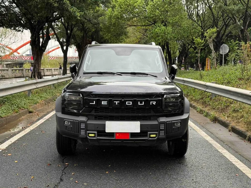 Jetour T2 2023 1.5TD Two-wheel drive Discover PRO exterior photo 2 Jetour T2 2023 1.5TD Two-wheel drive Discover PRO exterior photo 2