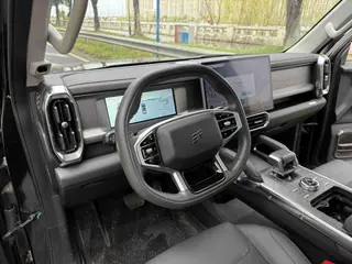 Jetour T2 2023 1.5TD Two-wheel drive Discover PRO interior photo 15 Jetour T2 2023 1.5TD Two-wheel drive Discover PRO interior photo 15