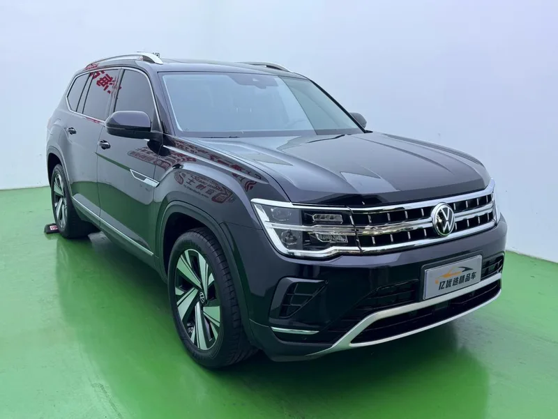 Volkswagen Teramont 2023 380TSI Version de luxe exclusive à quatre roues motrices extérieur photo 2 Volkswagen Teramont 2023 380TSI Version de luxe exclusive à quatre roues motrices extérieur photo 2