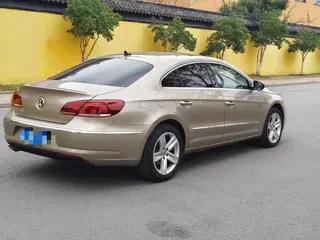 Volkswagen CC 2015 2.0TSI Supreme Type interior photo 8 Volkswagen CC 2015 2.0TSI Supreme Type interior photo 8
