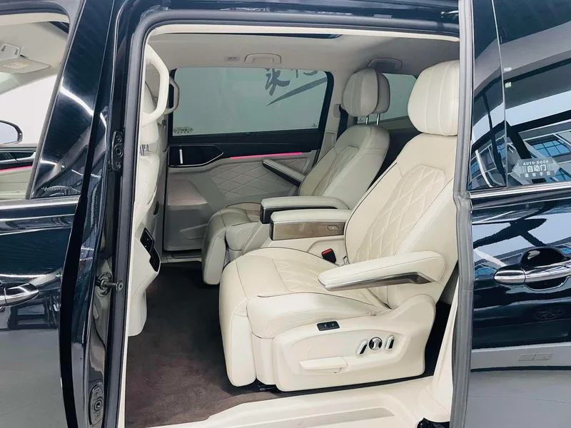 Volkswagen Viloran 2022 380TSI Acabado premium exterior foto 9
