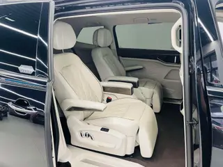 Volkswagen Viloran 2022 380TSI Acabado premium interior foto 13