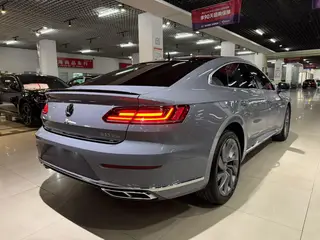 Volkswagen CC 2021 380TSI Versión llamativa interior foto 7 Volkswagen CC 2021 380TSI Versión llamativa interior foto 7