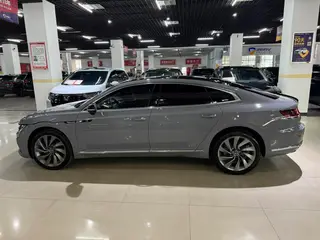 Volkswagen CC 2021 380TSI Versión llamativa interior foto 11 Volkswagen CC 2021 380TSI Versión llamativa interior foto 11