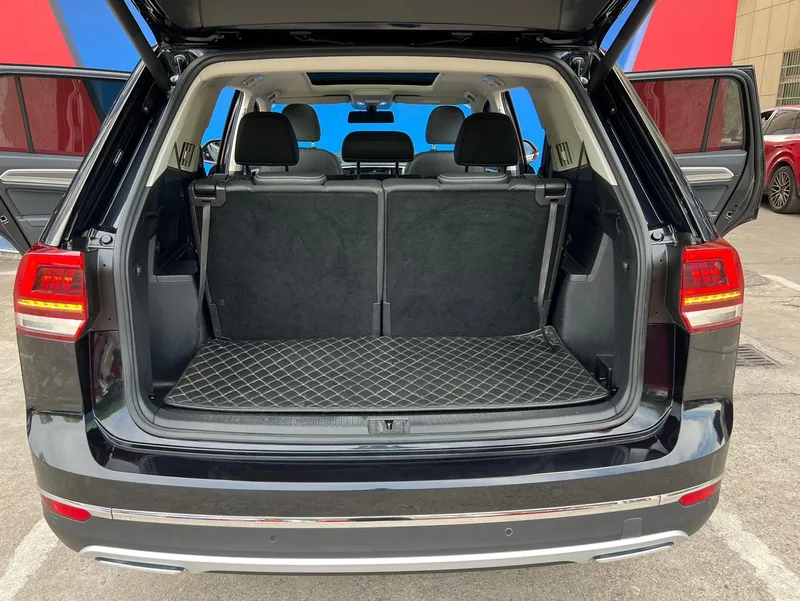 Volkswagen Teramont 2019 330TSI Version de luxe à deux roues motrices État VI extérieur photo 9 Volkswagen Teramont 2019 330TSI Version de luxe à deux roues motrices État VI extérieur photo 9