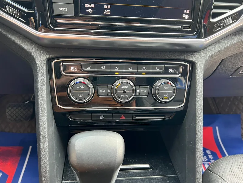 Volkswagen Teramont 2019 330TSI Version de luxe à deux roues motrices État VI intérieur photo 13 Volkswagen Teramont 2019 330TSI Version de luxe à deux roues motrices État VI intérieur photo 13