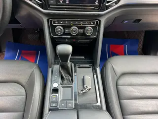 Volkswagen Teramont 2019 330TSI Version de luxe à deux roues motrices État VI intérieur photo 14 Volkswagen Teramont 2019 330TSI Version de luxe à deux roues motrices État VI intérieur photo 14