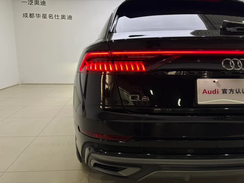 Audi Q8 2023 55 TFSI Deluxe dinámico exterior foto 6 Audi Q8 2023 55 TFSI Deluxe dinámico exterior foto 6