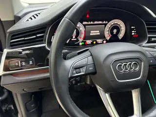 Audi Q8 2023 55 TFSI Deluxe dinámico interior foto 12 Audi Q8 2023 55 TFSI Deluxe dinámico interior foto 12