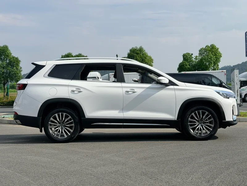Jetour X90 PLUS 2023 Restyling 1.6TD DCT Villa exterior photo 4 Jetour X90 PLUS 2023 Restyling 1.6TD DCT Villa exterior photo 4