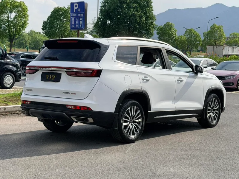 Jetour X90 PLUS 2023 Restyling 1.6TD DCT Villa exterior photo 5 Jetour X90 PLUS 2023 Restyling 1.6TD DCT Villa exterior photo 5
