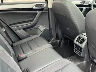 Volkswagen Tayron 2020 330TSI Édition de luxe Shilian intérieur photo 15 Volkswagen Tayron 2020 330TSI Édition de luxe Shilian intérieur photo 15