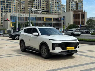 Jetour X70 PLUS 2025 1.5T 6DCT Luxury Edition 7 seat exterior photo 3 Jetour X70 PLUS 2025 1.5T 6DCT Luxury Edition 7 seat exterior photo 3