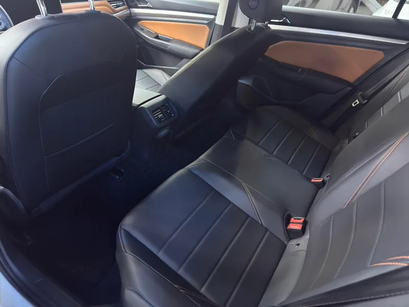 Volkswagen Bora 2023 200TSI DSG Sabiduría PRO Edición interior foto 8 Volkswagen Bora 2023 200TSI DSG Sabiduría PRO Edición interior foto 8