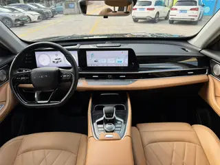 Chery Tiggo 8 Pro 2024 Champion Edition 390T Two-wheel Drive Peak Edition 5 seat exterior photo 5 Chery Tiggo 8 Pro 2024 Champion Edition 390T Two-wheel Drive Peak Edition 5 seat exterior photo 5