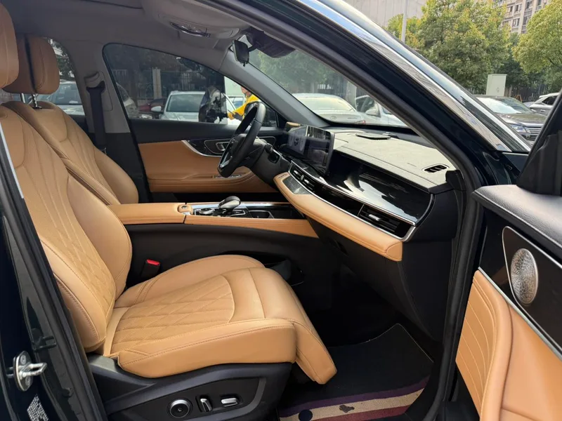 Chery Tiggo 8 Pro 2024 Champion Edition 390T Two-wheel Drive Peak Edition 5 seat interior photo 12 Chery Tiggo 8 Pro 2024 Champion Edition 390T Two-wheel Drive Peak Edition 5 seat interior photo 12