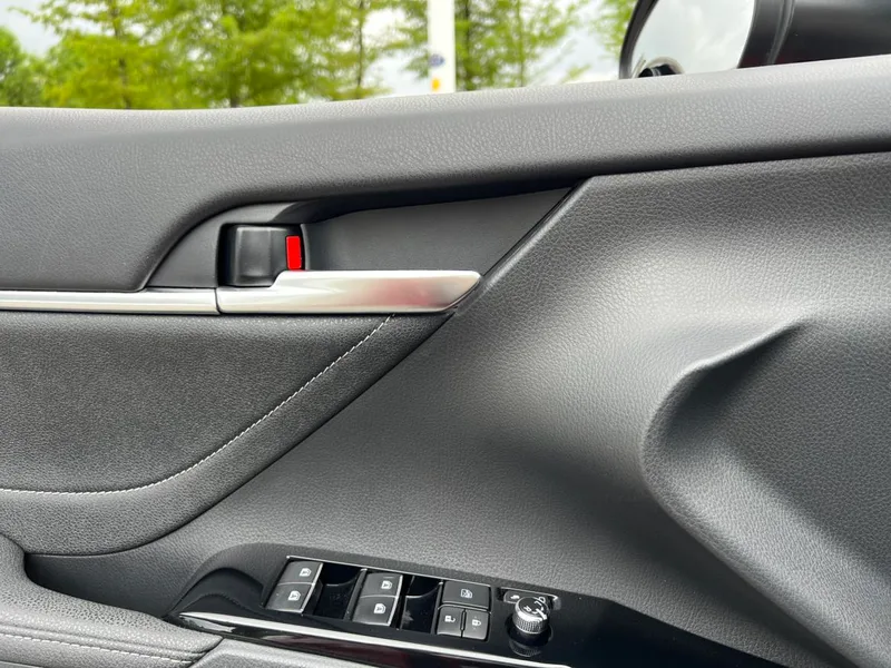 Toyota Camry 2018 2.5S Versión de Fengshang interior foto 19 Toyota Camry 2018 2.5S Versión de Fengshang interior foto 19