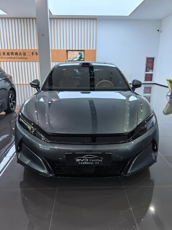 BYD Han L 2025 DM-p 180KM Four-wheel drive lidar flagship exterior photo 2