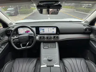 Chery Tiggo 9 2023 2.0T DCT Two-wheel drive luxury edition 5 seat interior photo 19 Chery Tiggo 9 2023 2.0T DCT Two-wheel drive luxury edition 5 seat interior photo 19