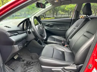 Toyota Yaris L 2021 1.5L CVT Version leader extérieur photo 4