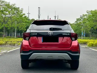 Toyota Yaris L 2021 1.5L CVT Version leader intérieur photo 10