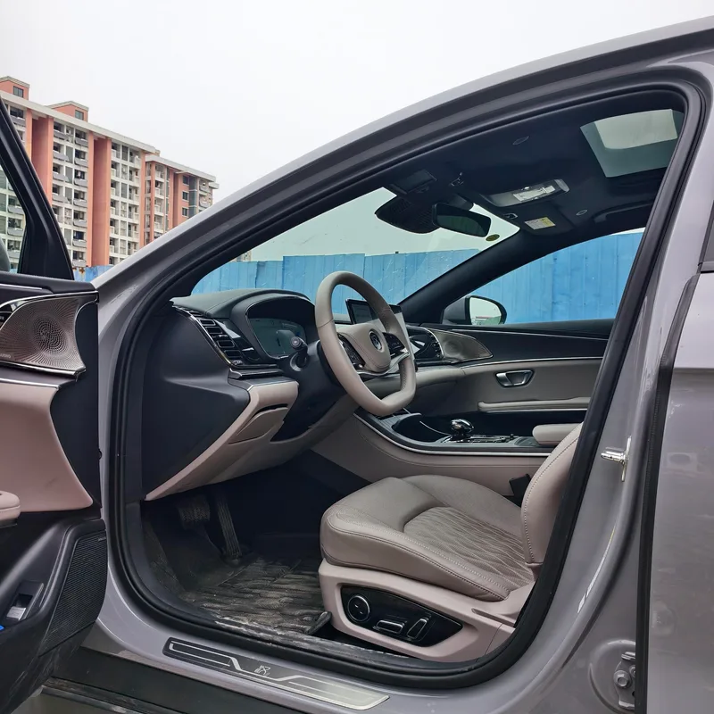 BYD han 2025 DM-i 125KM Tipo de conducción inteligente lidar interior foto 12 BYD han 2025 DM-i 125KM Tipo de conducción inteligente lidar interior foto 12
