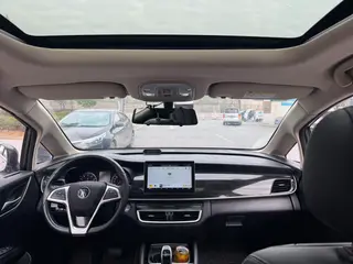 BYD Song MAX 2019 1.5T Automatic Zhilian Ruiyi Skylight 7 seat Country VI interior photo 12 BYD Song MAX 2019 1.5T Automatic Zhilian Ruiyi Skylight 7 seat Country VI interior photo 12