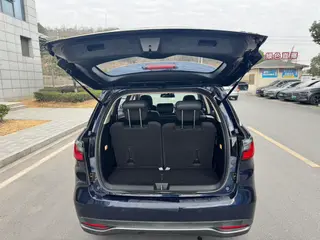 BYD Song MAX 2019 1.5T Automatic Zhilian Ruiyi Skylight 7 seat Country VI interior photo 15 BYD Song MAX 2019 1.5T Automatic Zhilian Ruiyi Skylight 7 seat Country VI interior photo 15