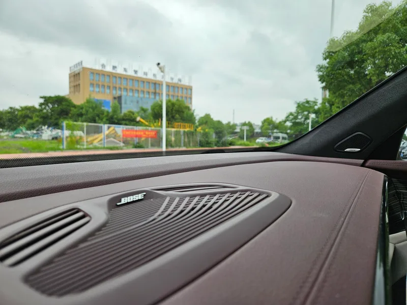 Geely Monjaro 2021 2.0TD DCT EVO Two-wheel-drive Zhizun type interior photo 14 Geely Monjaro 2021 2.0TD DCT EVO Two-wheel-drive Zhizun type interior photo 14