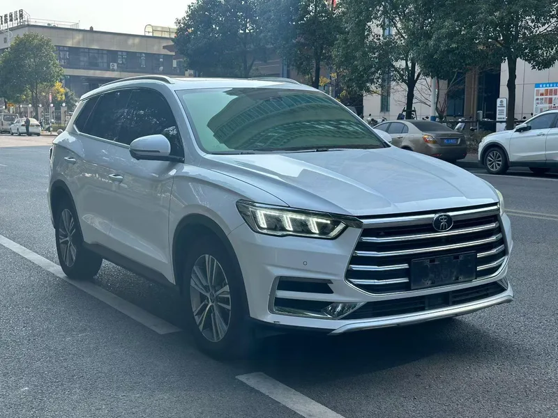 BYD Song Pro 2019 1.5T Automatic Luxury Model exterior photo 3 BYD Song Pro 2019 1.5T Automatic Luxury Model exterior photo 3