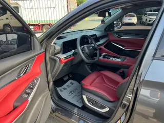Changan CS75 PLUS 2022 Second generation 1.5T Automatic pilot type exterior photo 5 Changan CS75 PLUS 2022 Second generation 1.5T Automatic pilot type exterior photo 5